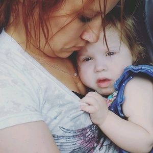 Meet your Posher, Candis